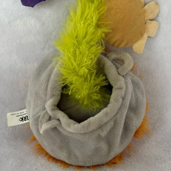 Rare BARK BOX Puggle, Puggle Cauldron Dog Toy - BarkBox Shakespeare Toy - Picture 6 of 8